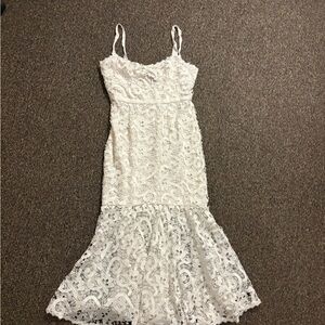 SAYLOR White Lace Midi Dress